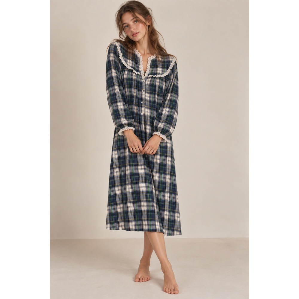 Lanz of Salzburg Flannel Nightgown S Navy Green Plaid Cotton Cottage Heritage